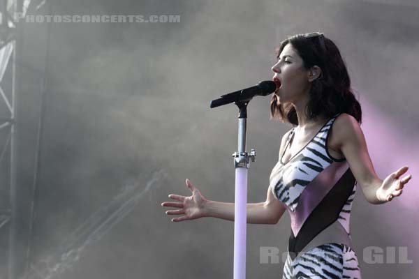 MARINA AND THE DIAMONDS - 2015-08-29 - SAINT CLOUD - Domaine National - Scene de la Cascade - 